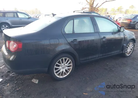 2008 Volkswagen Jetta Wolfsburg Edition from USA, damaged, VIN 3VWRA71K78M198479